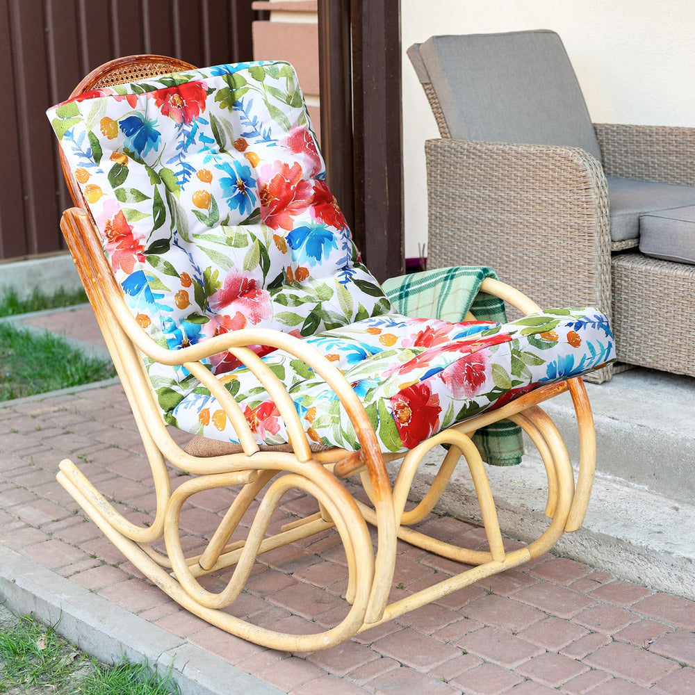 Hoteam cushions on outdoor patio table and chairs showing refreshed style