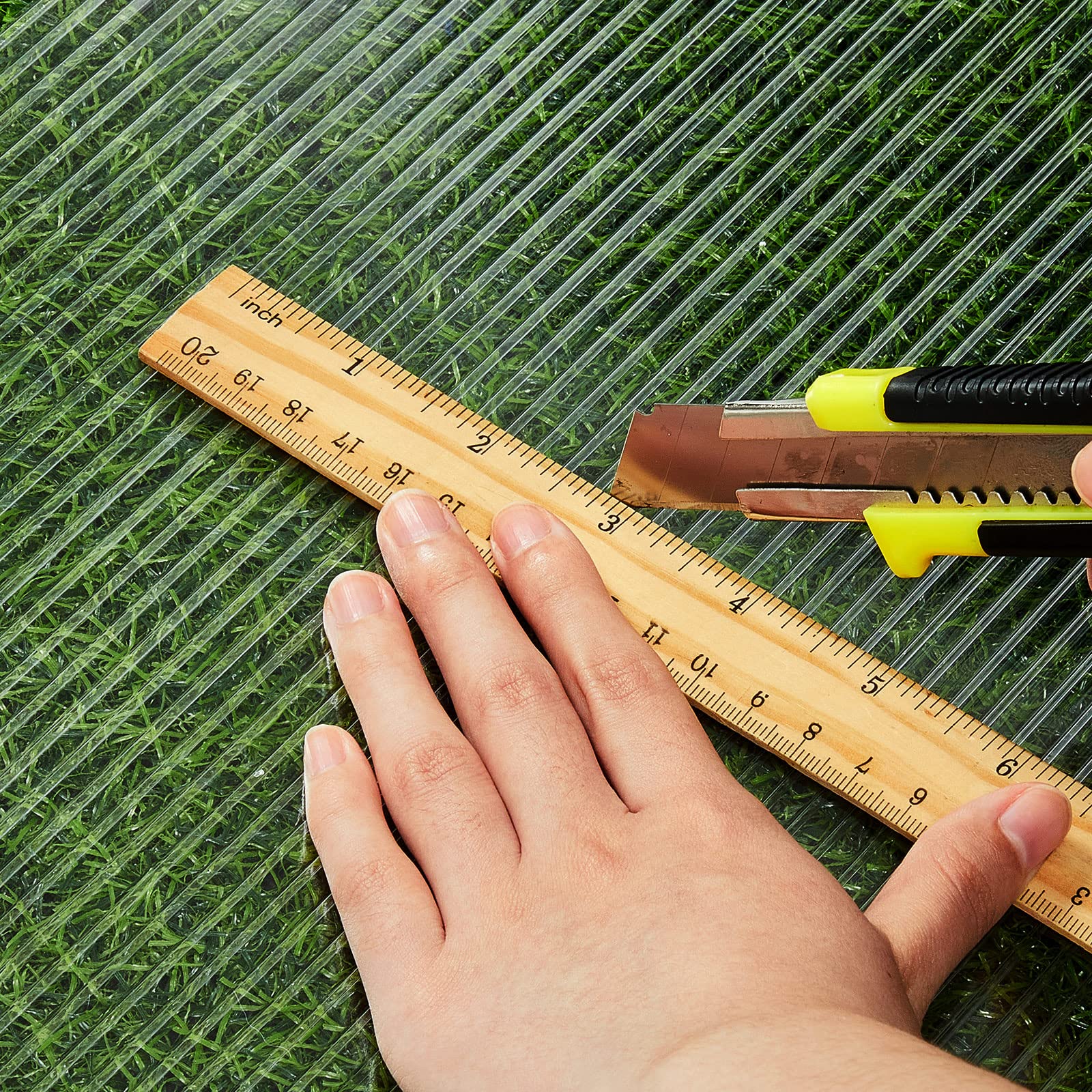 Hotop panel beside ruler showing 4'x2' scale for easy fitting and planning