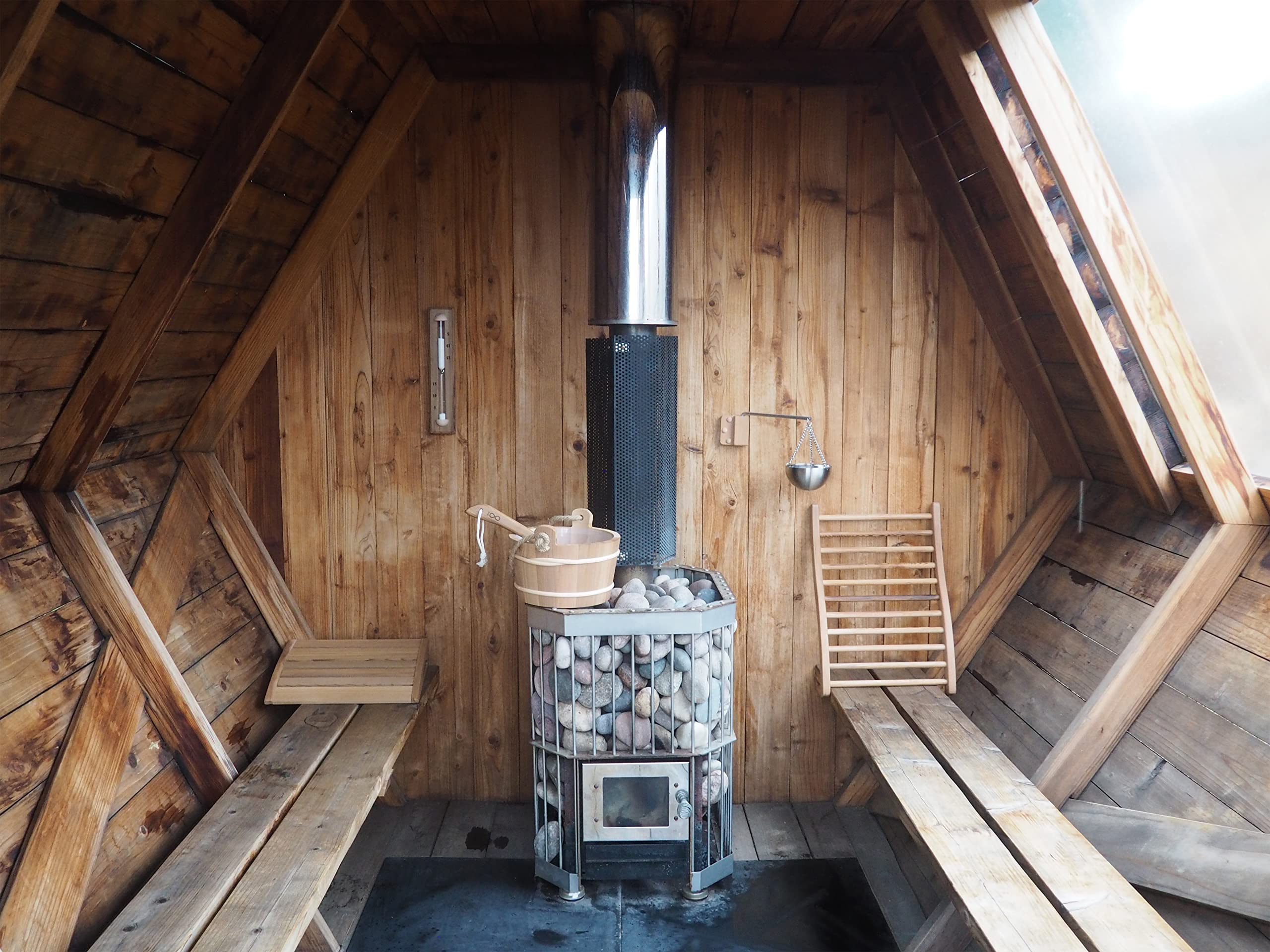 Home Sauna Experience cedar wood grain close-up highlighting natural texture and aroma