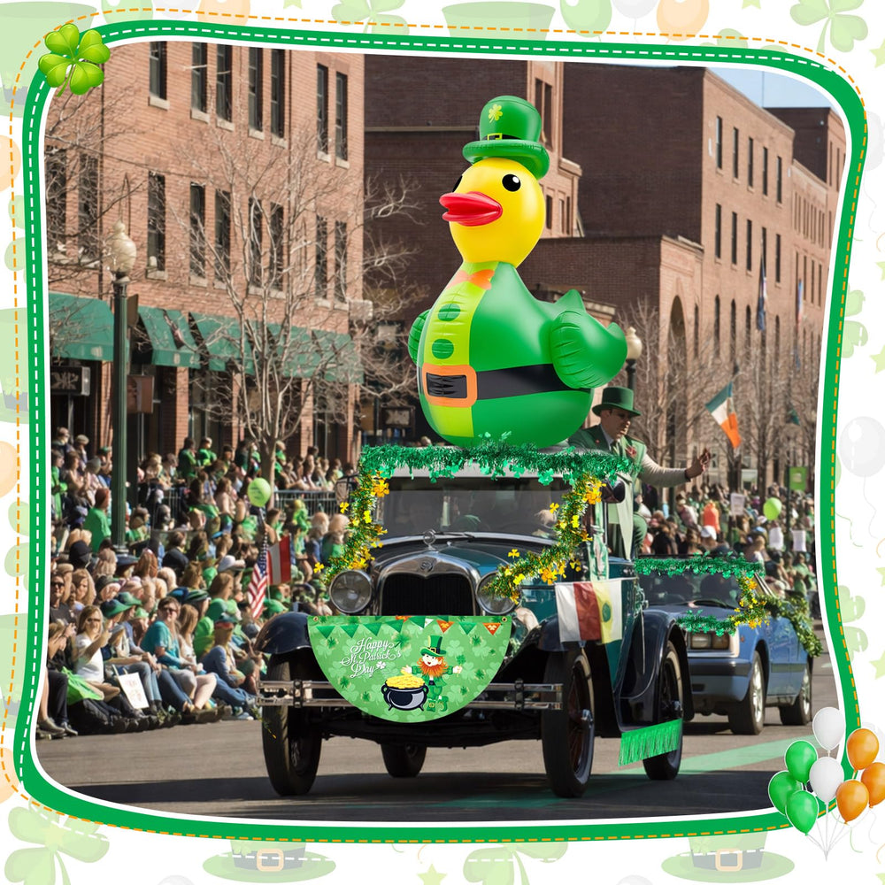 Hungdao full kit on golf cart in parade conveying eye-catching outdoor impact