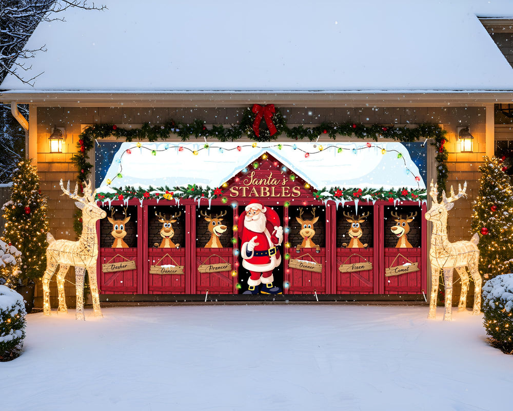 HunnmingRe nighttime display with festive lights enhancing the holiday design