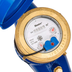 Hunter HC100FLOW brass body close-up highlighting corrosion resistance benefit
