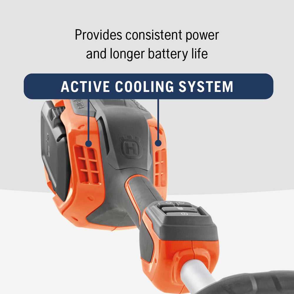 Husqvarna 320iL straight shaft and handle detail for comfortable grip benefit