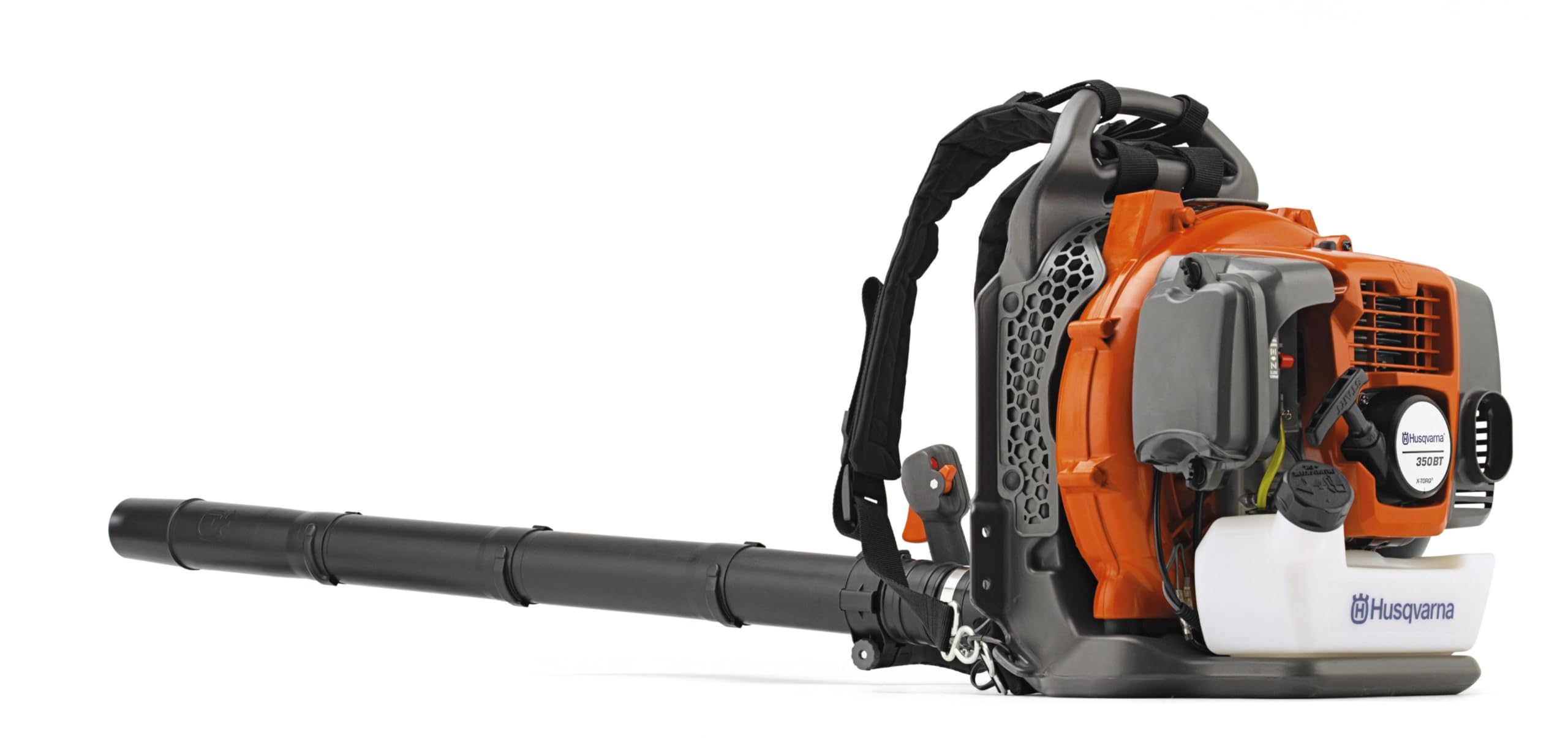 Husqvarna 360BT front view showing robust blower and strong clearing benefit