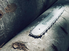 Husqvarna close-up of square-ground chisel cutters for precise cutting