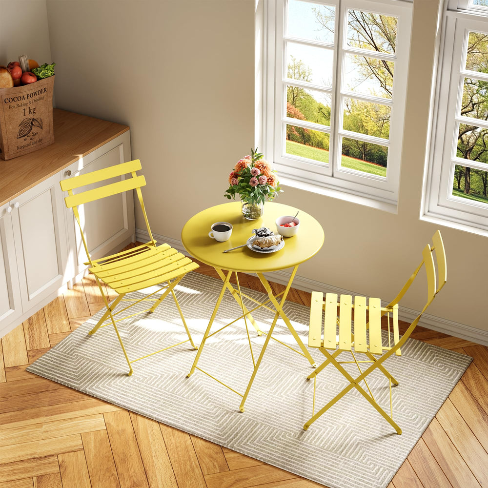 IDEALHOUSE chair seat closeup showing ergonomic curve for comfortable sits