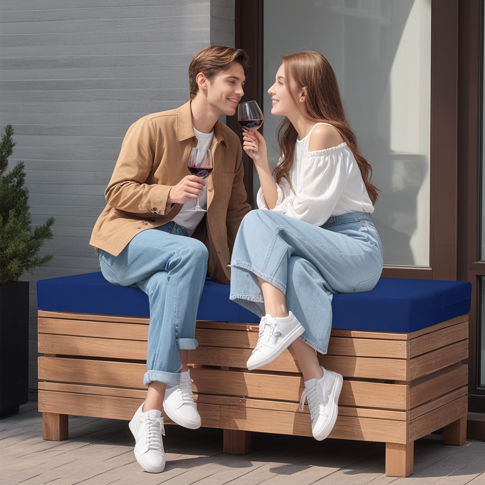 idee-home waterproof polyester close-up highlighting durable water resistance