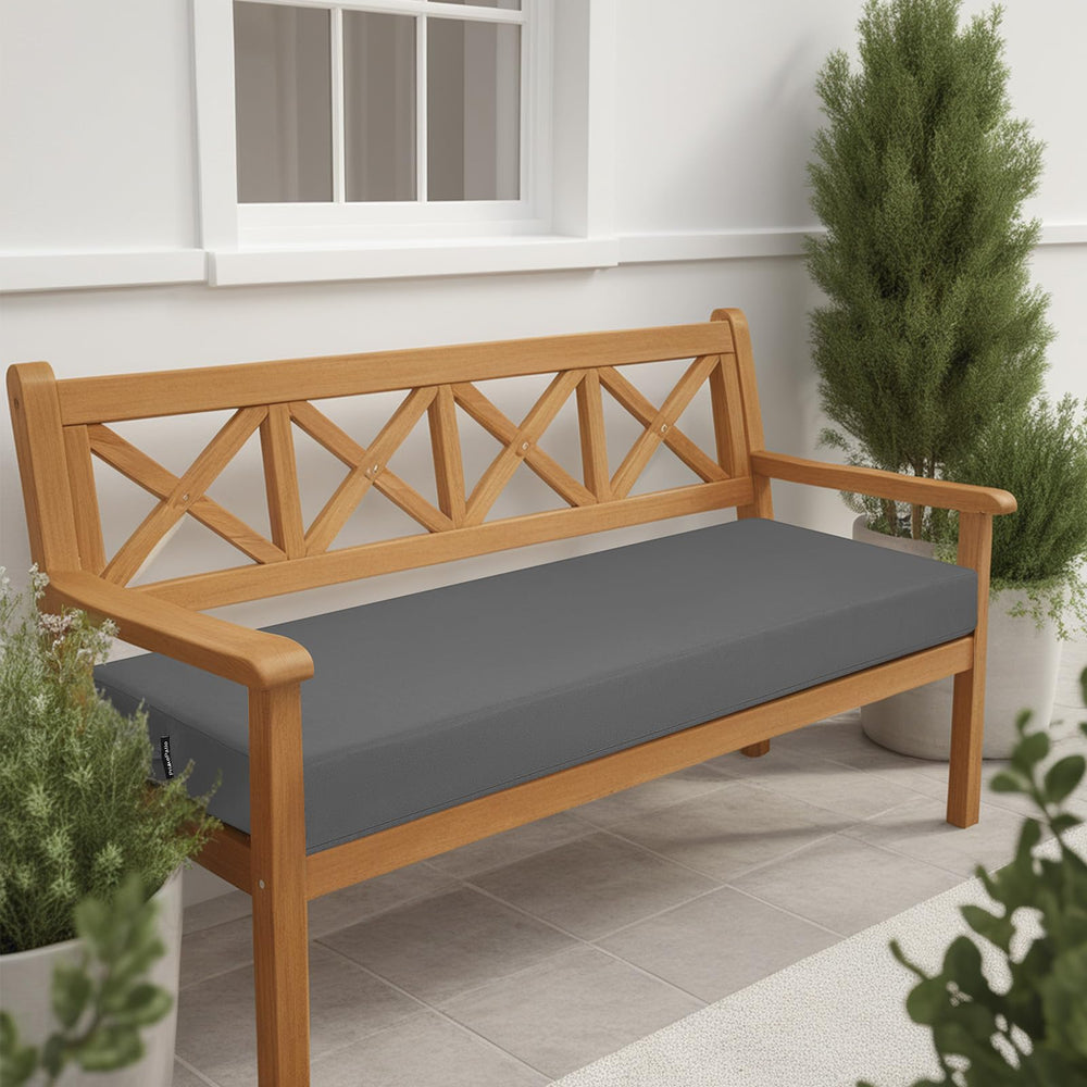 idee-home lifestyle patio setting showing refreshed outdoor seating appeal