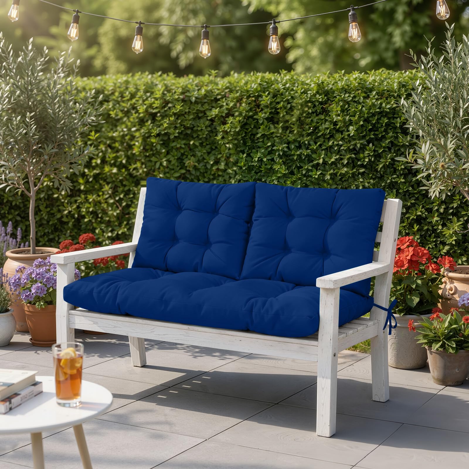 idee-home tufted cushion detail demonstrating fill stability and neat look