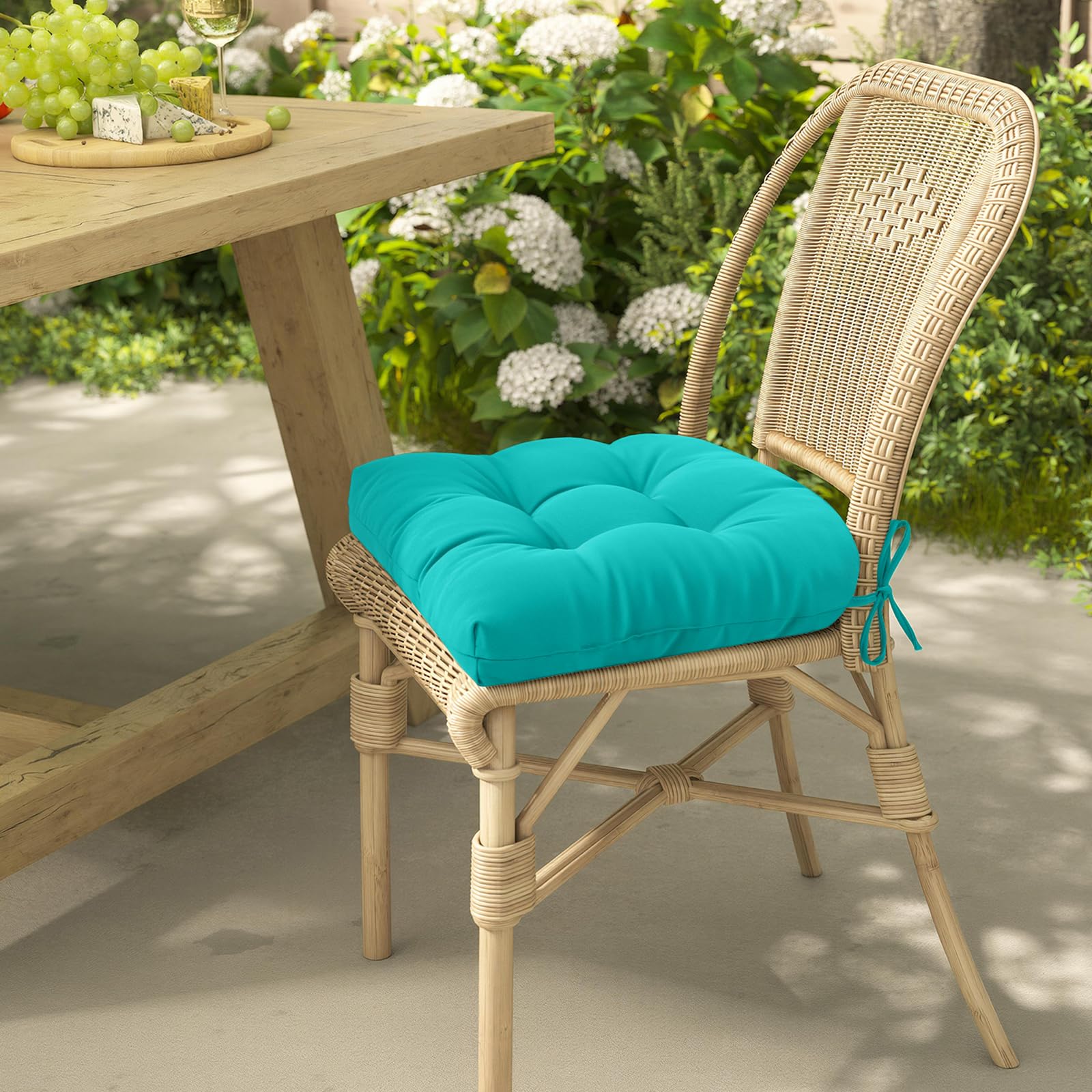 idee-home side profile showing cushion thickness and supportive seating benefit