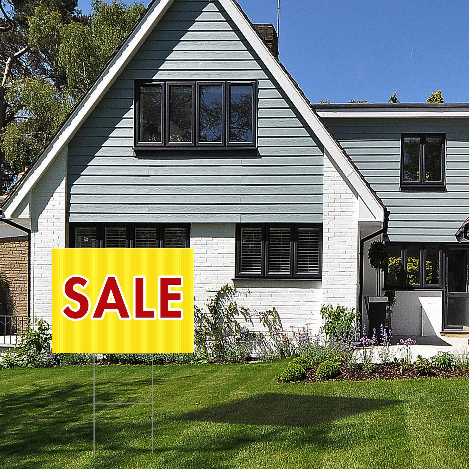 IKAYAS yard sign installed in lawn demonstrating easy push-in placement and visibility