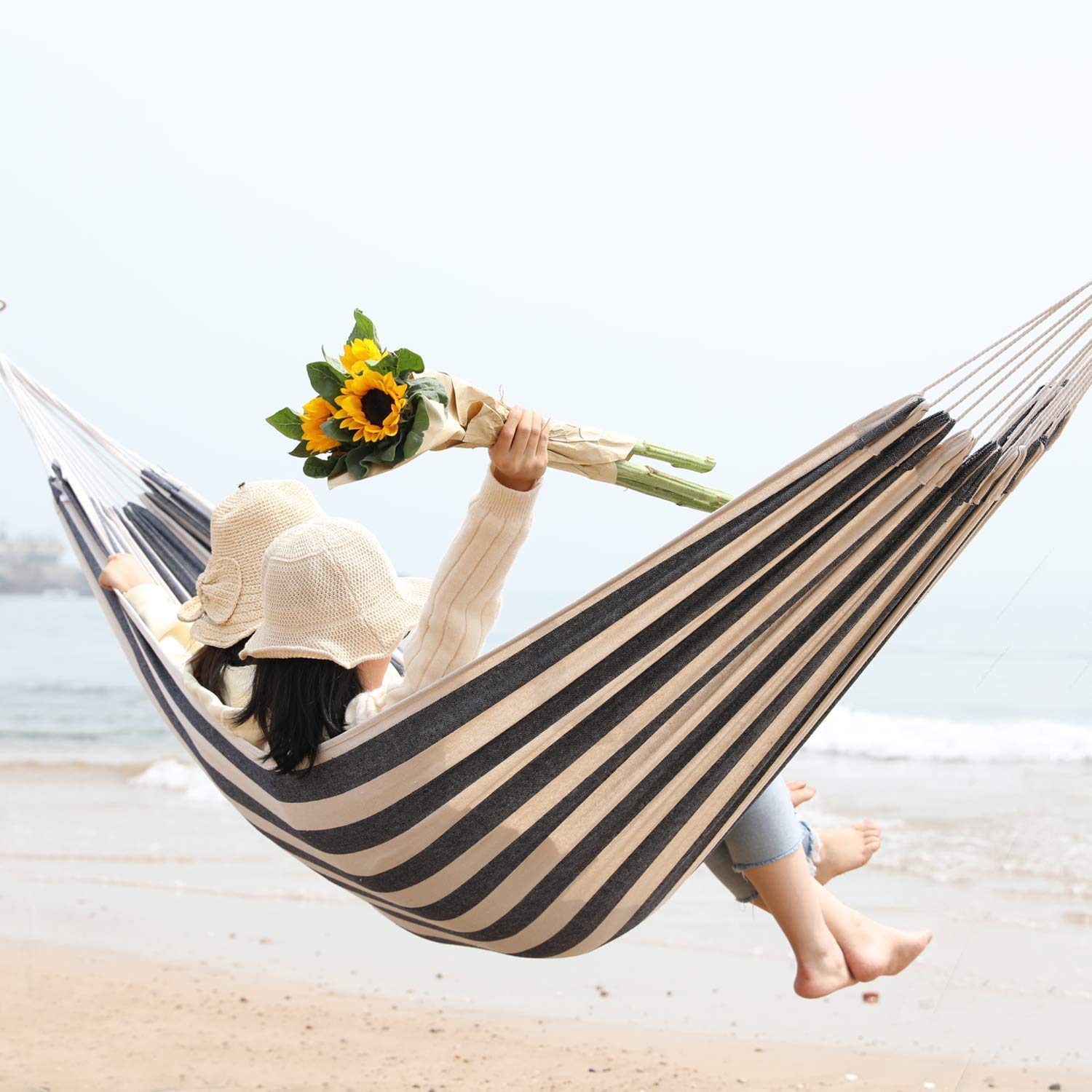 INNO STAGE hammock packed in carry bag showing portable travel convenience benefit