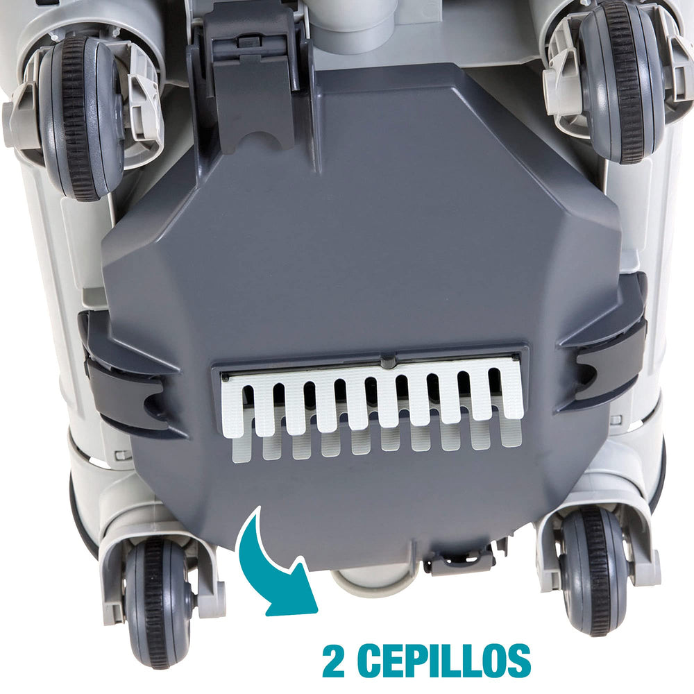 Intex cleaner connected to pump illustrating straightforward hydraulic installation benefits