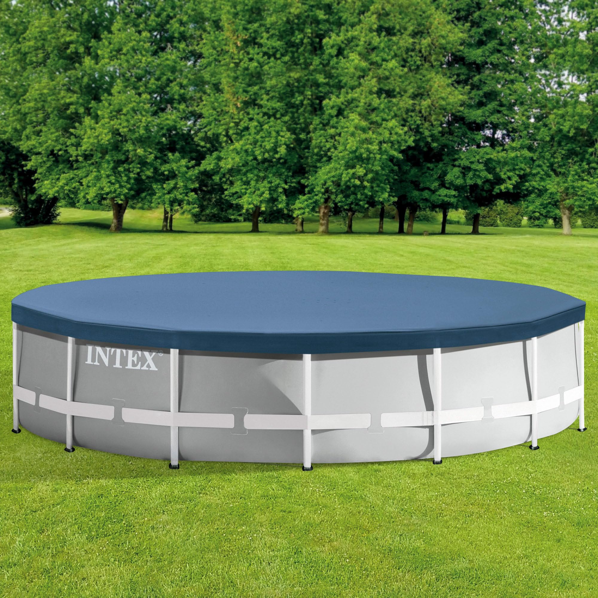 Intex cover edge detail highlighting reinforced stitching and durability