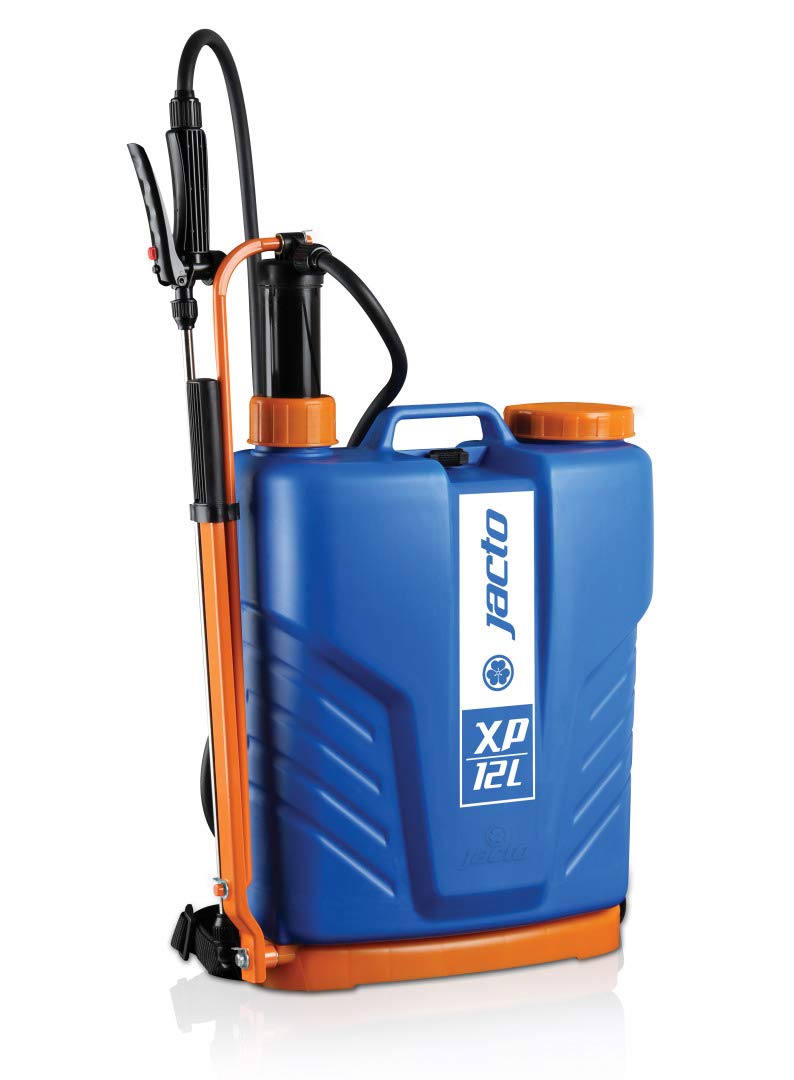 Jacto XP front view showing tank and straps for comfortable carrying