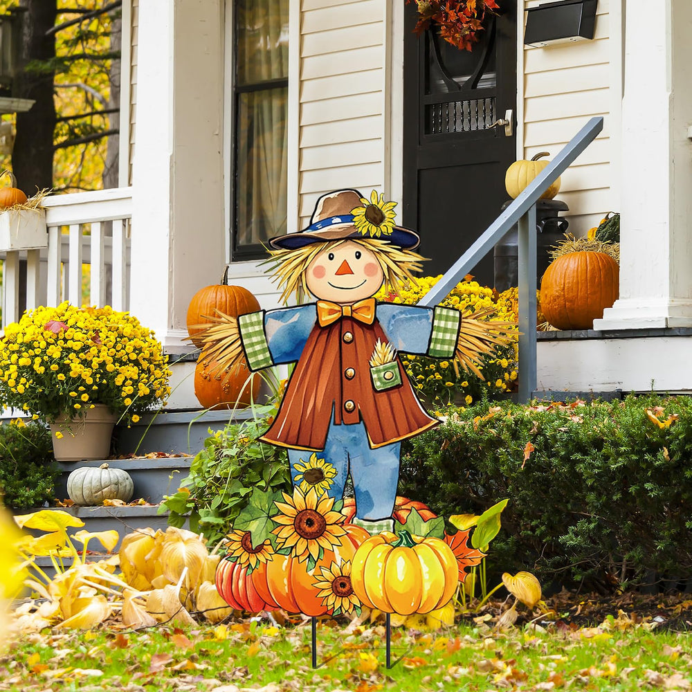 JarThenaAMCS pumpkin pile detail adds autumn charm to yard