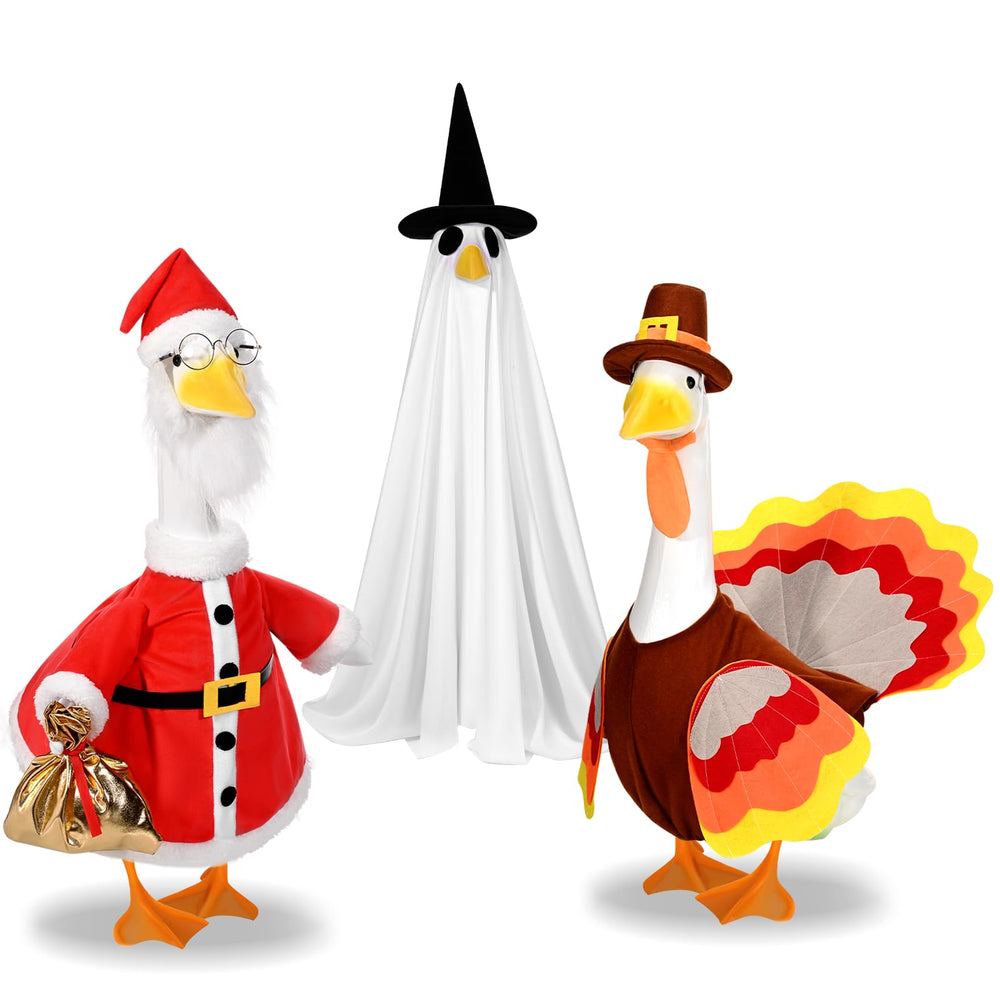 JcHrmers front view of dressed porch goose showing seasonal charm