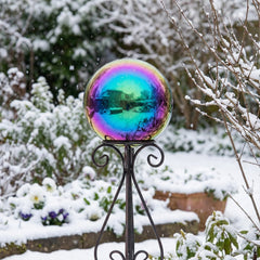 JforSJizT mirror sphere reflecting garden scene to show colorful distortion benefits