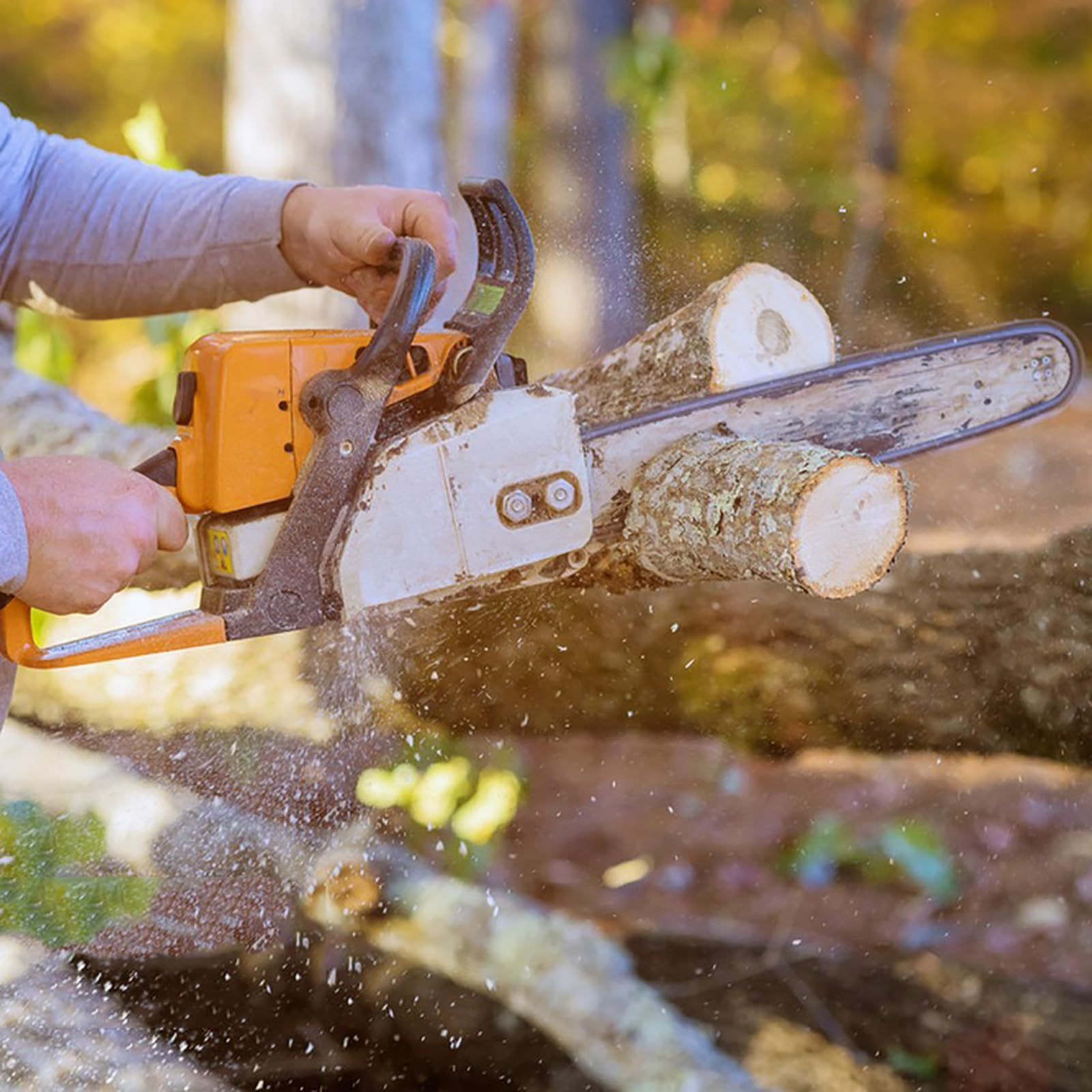 JINFFR technician installing one chain on a Stihl saw demonstrating quick, correct fit