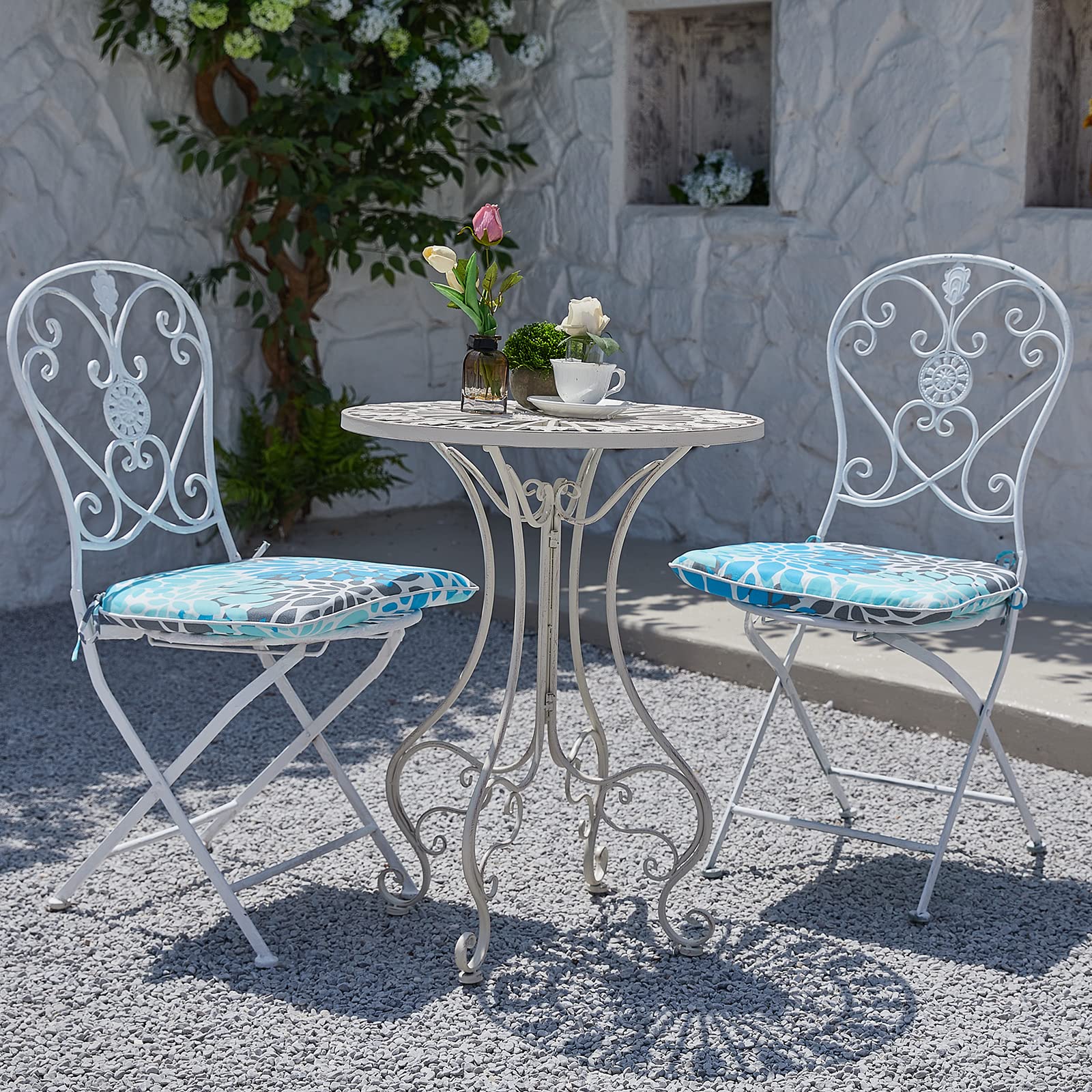 JMGBird four cushions laid out to show included set and coordinated styling options