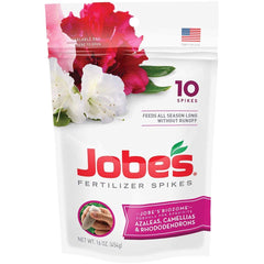 Jobe's Organics close-up of a spike texture and slow-release granules benefit