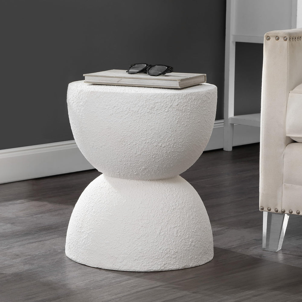 JONATHAN Y Greta front view showing hourglass shape and modern appeal