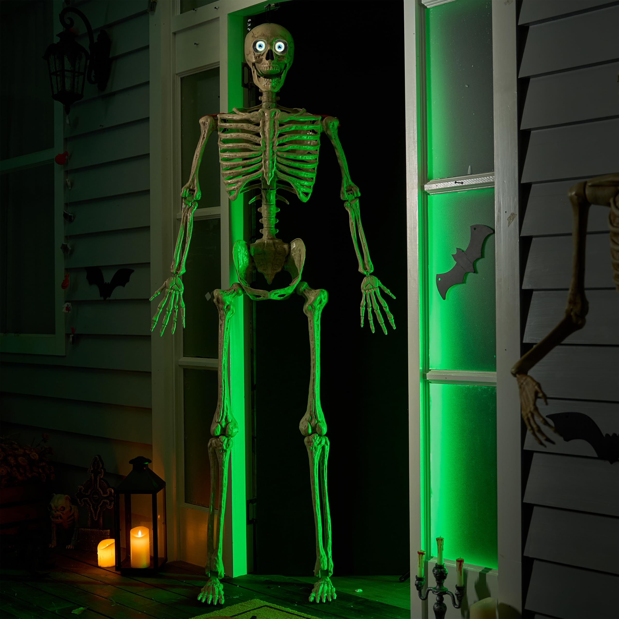 JOYIN skeleton eye close-up with blinking light for eerie nighttime draws