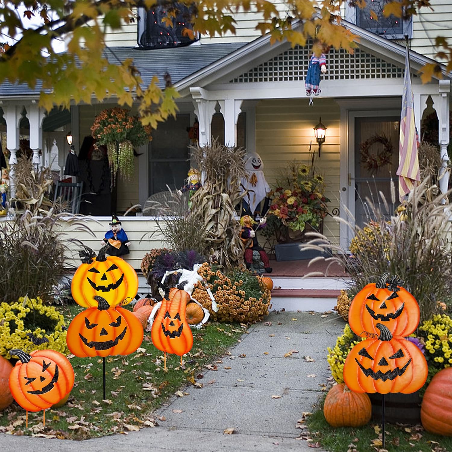Juegoal nighttime porch scene with pumpkins lit showing event-ready visibility