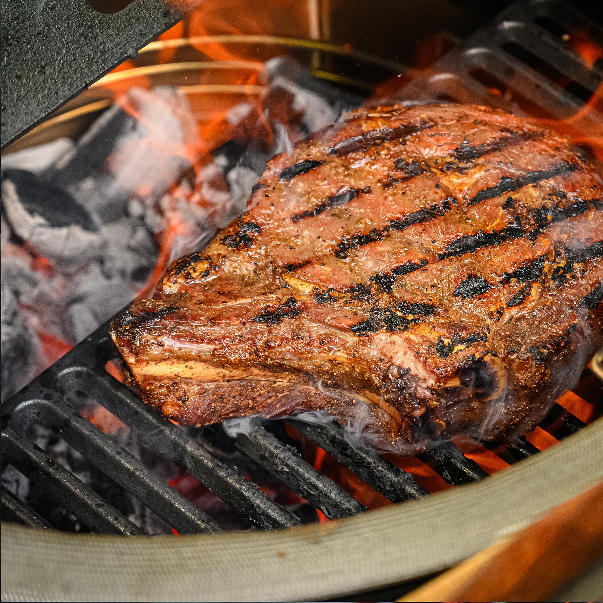 Kamado Joe installed grate inside Classic Joe 18-inch demonstrating even heat coverage and fit