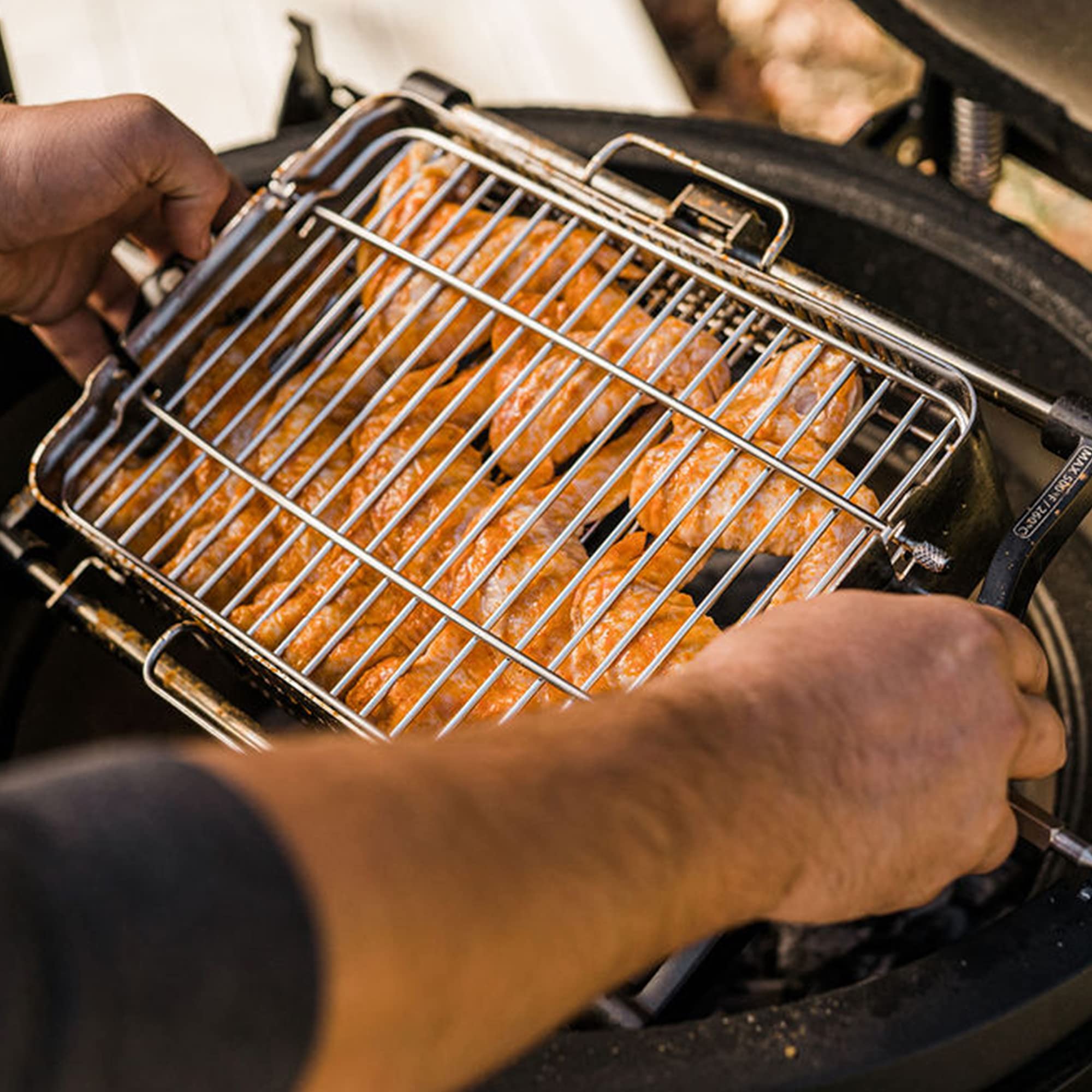 Kamado Joe nonstick surface close texture showing easy-clean benefit