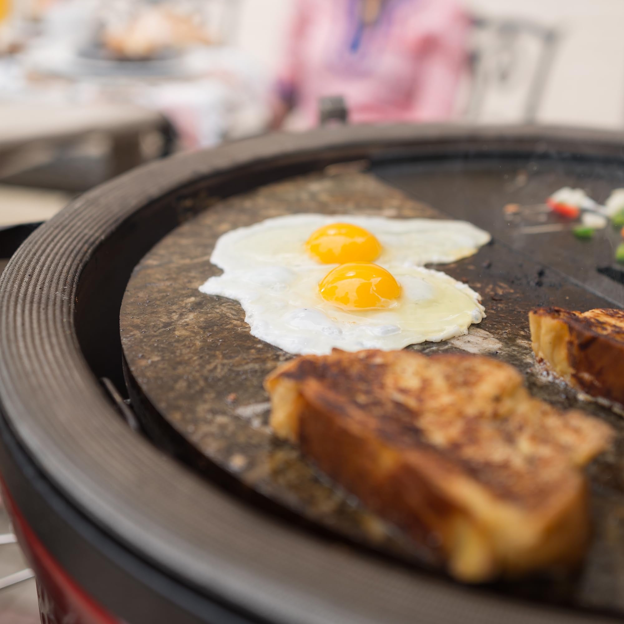 Kamado Joe soapstone installed in Classic grill demonstrating even heat distribution
