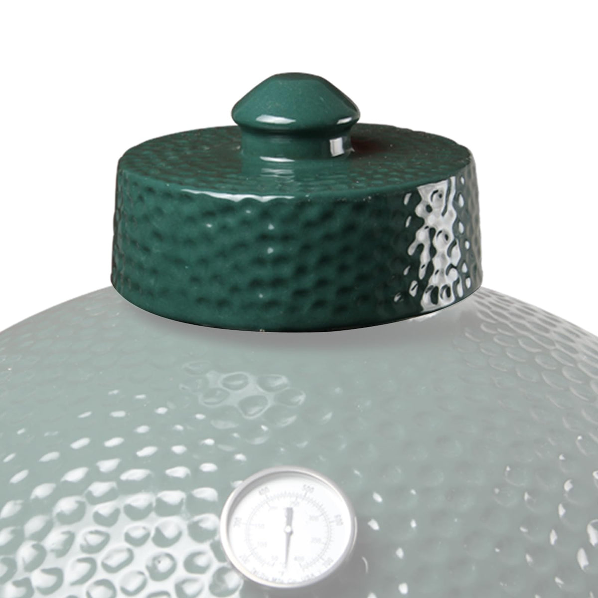 KAMaster front view of ceramic grill top cap showing fit and finish benefit
