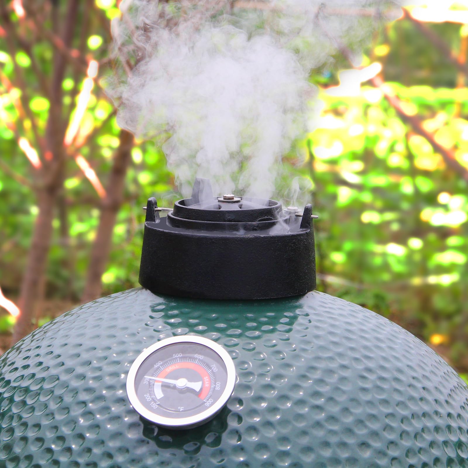 KAMaster in use on grill with chef showing consistent heat management benefit