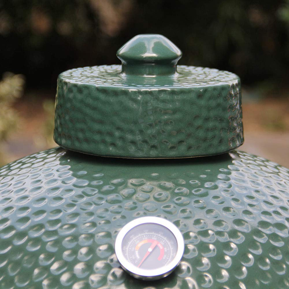 KAMaster cap repelling raindrops to protect grill interior from moisture benefit