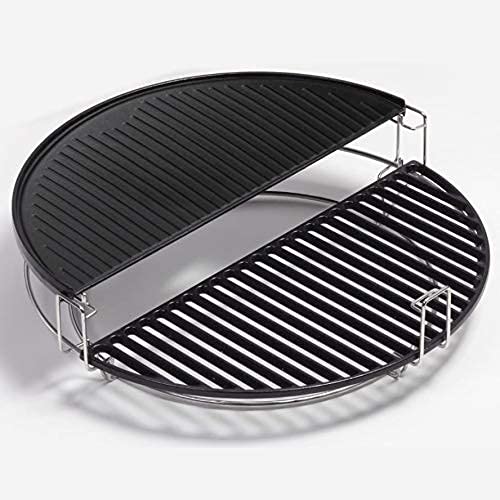 KAMaster seasoned cast iron texture demonstrating a ready-to-use nonstick finish