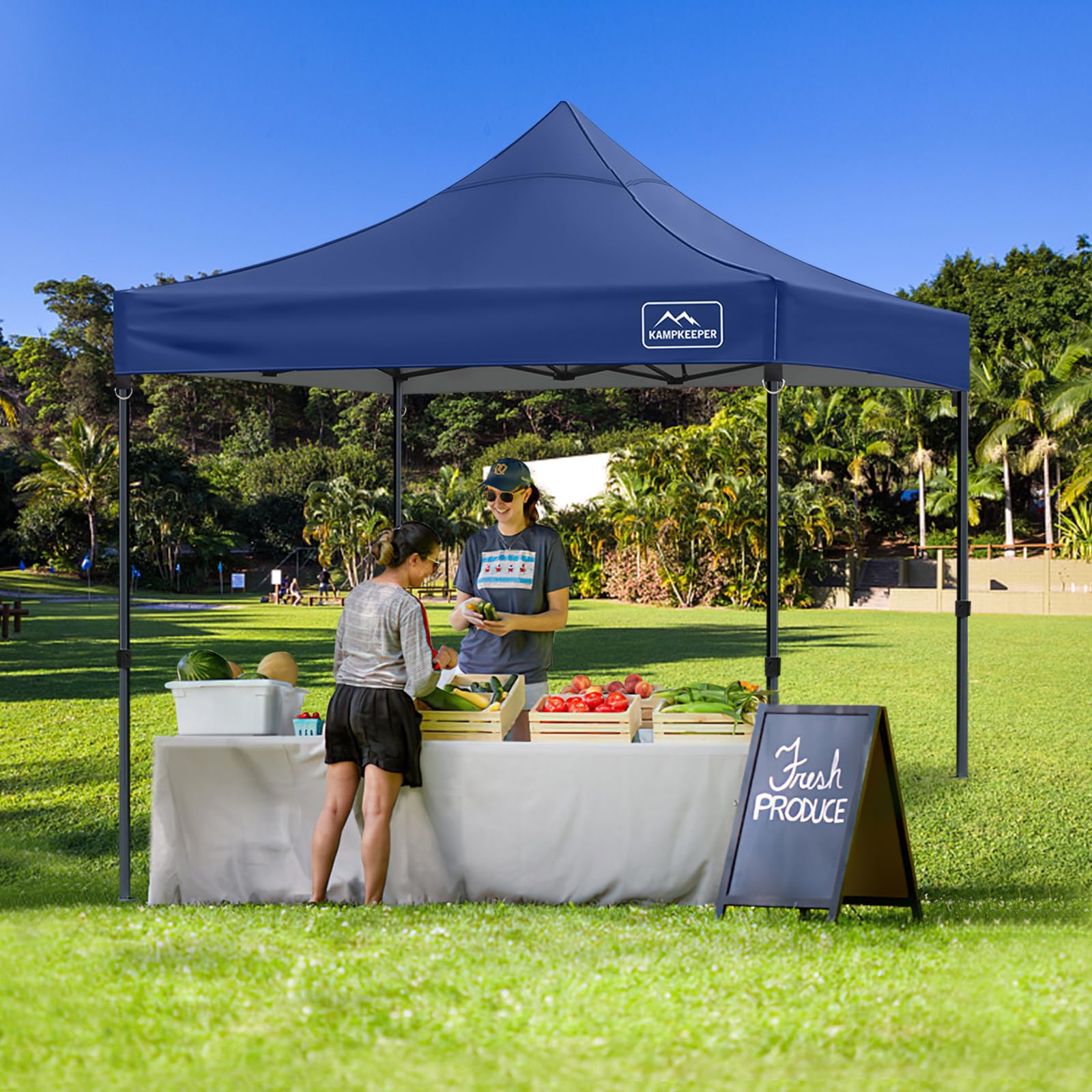 KAMPKEEPER canopy top in market setting highlighting weather protection and vendor visibility