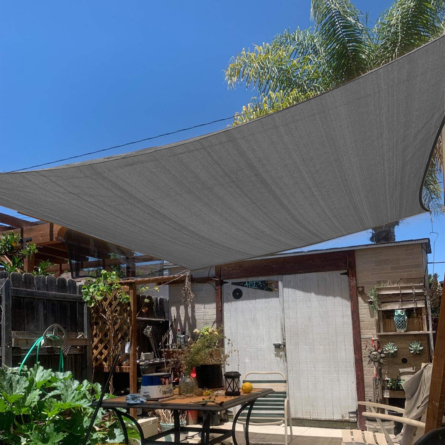 KANAGAWA front view of 16x16 rectangle sail showing clean profile and coverage benefit