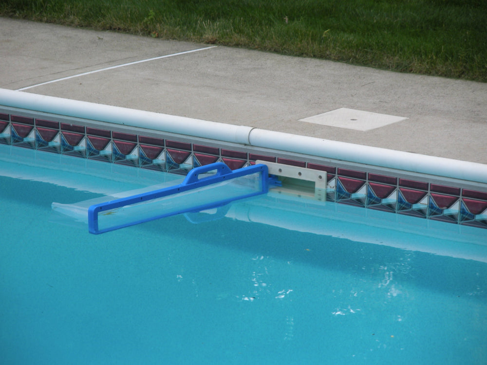 K&D Products Skim-eeze clamp close-up highlighting finger grips for simple installation and removal