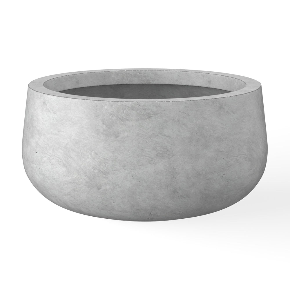 Kante planter front view showing clean modern bowl and durable finish