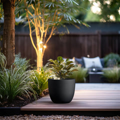 Kante side profile showing round silhouette and clean lines for contemporary decor