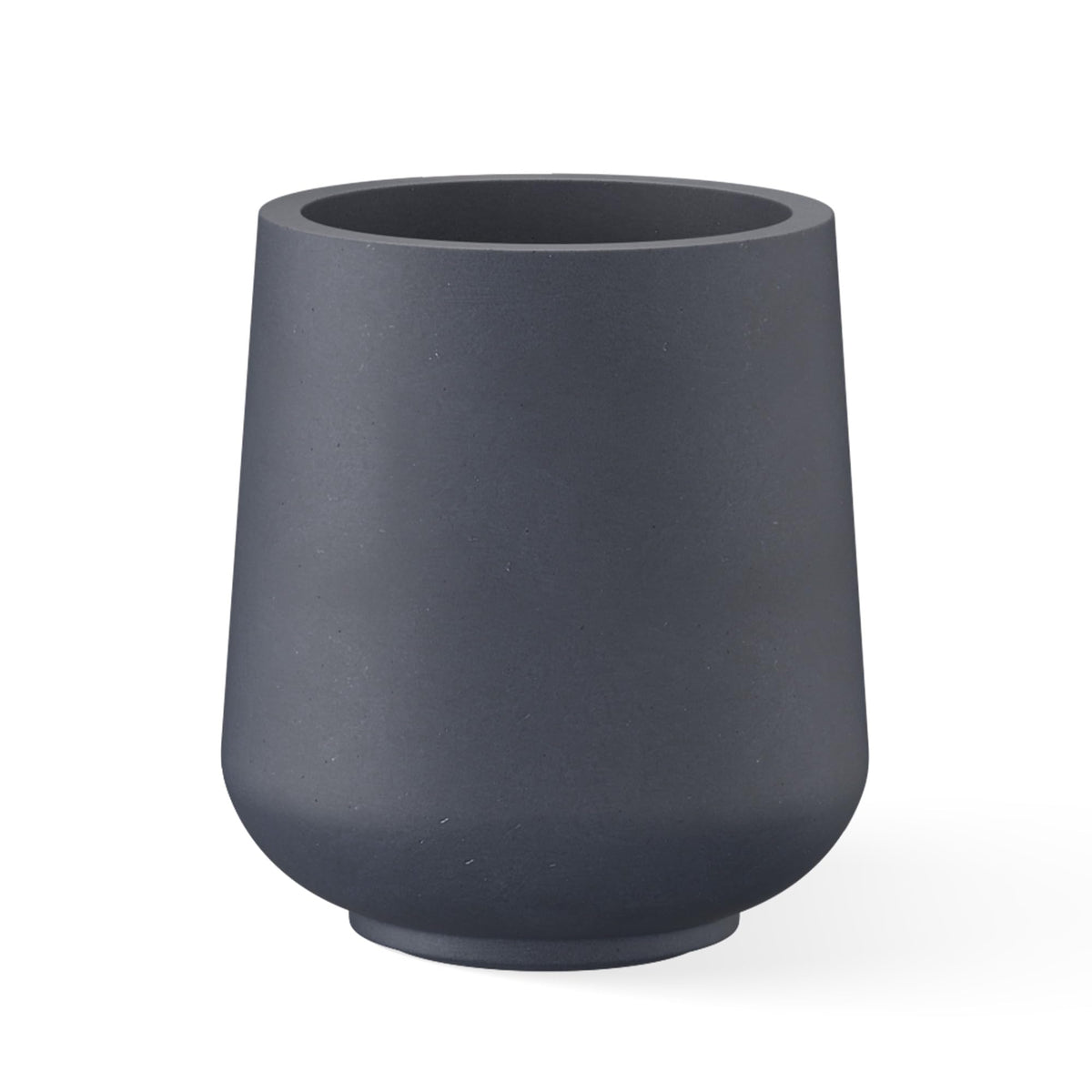 Kante front view of charcoal concrete planter showing modern silhouette and curb appeal