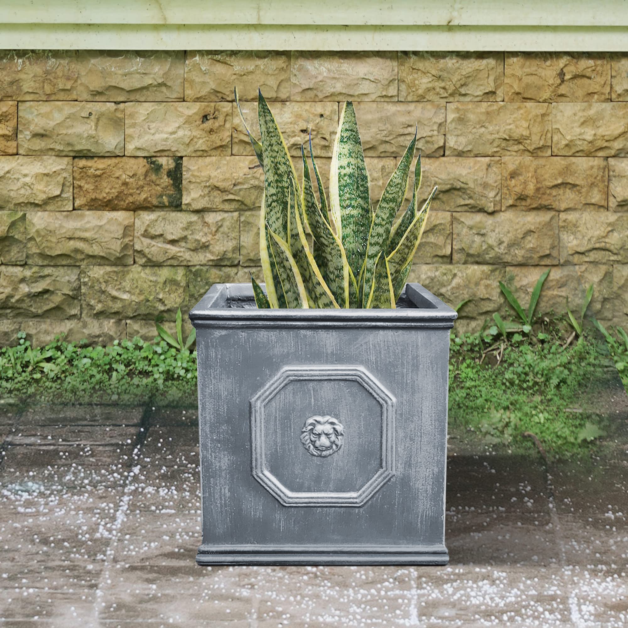 kante drainage hole and rubber plug allowing indoor or outdoor use