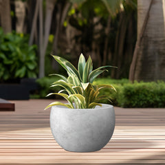 Kante drainage hole detail with rubber plug for indoor or outdoor flexibility
