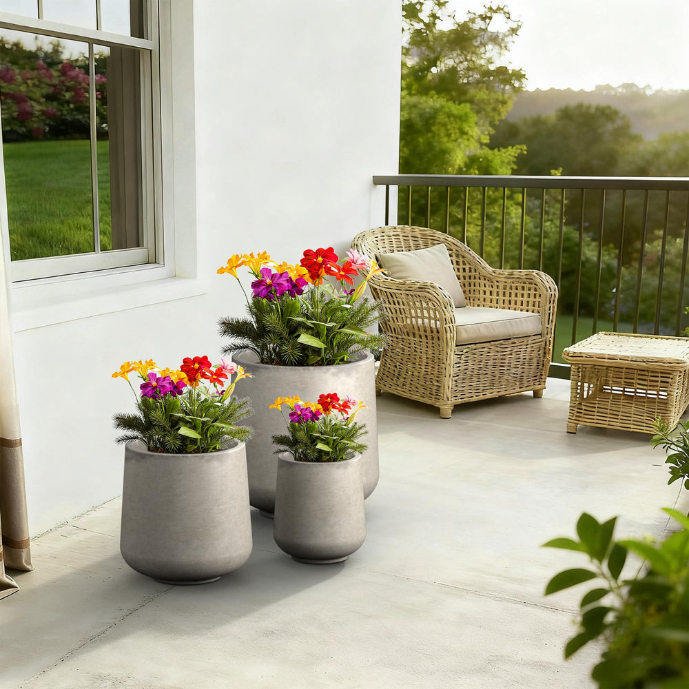 Kante drainage hole with rubber plug demonstrating indoor-outdoor flexibility