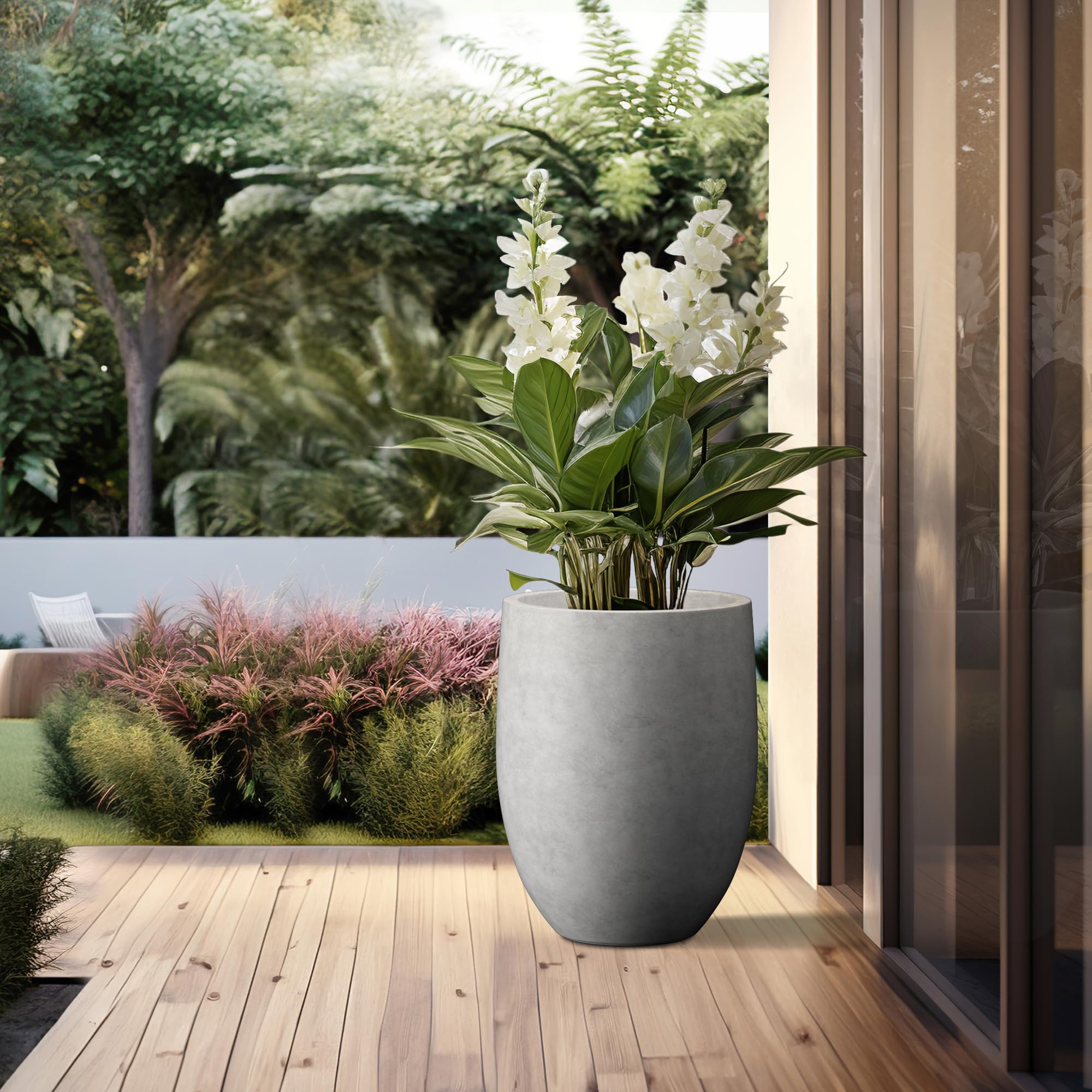Kante drainage hole with rubber plug giving indoor-outdoor water control