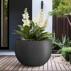 Kante drainage hole with rubber plug showing indoor/outdoor adaptability and moisture control benefit