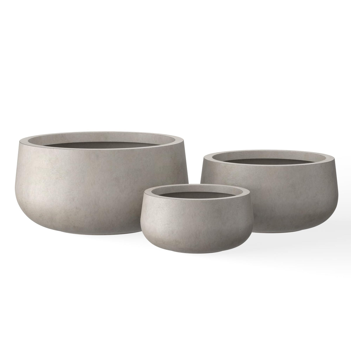 Kante front-facing set showing three sizes and modern curb appeal