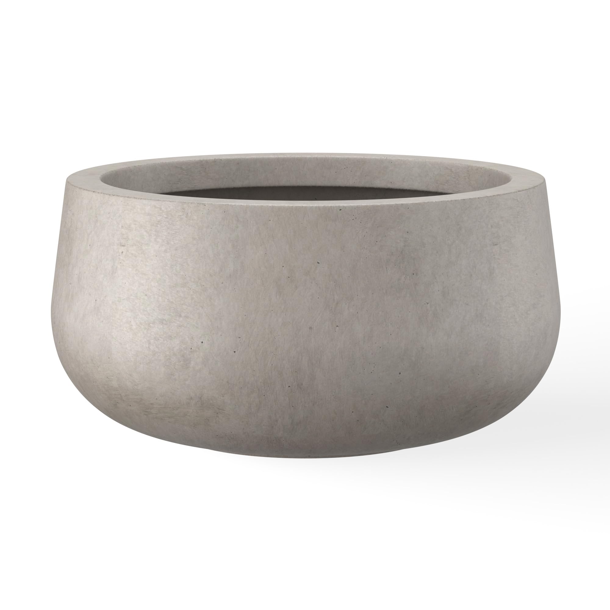 Kante front view planter showcasing modern shape and curb appeal