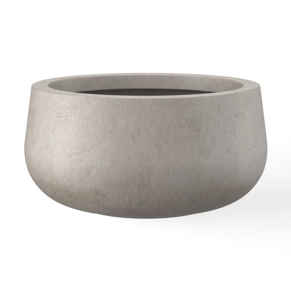 Kante front view planter showcasing modern shape and curb appeal