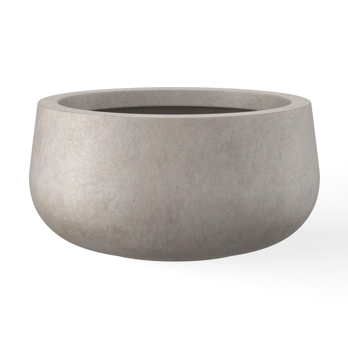 Kante front view planter showcasing modern shape and curb appeal